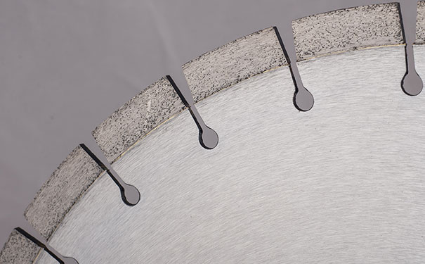 切割地面用什么锯片切割片比较好? 切割地面用什么锯片切割片比较好?