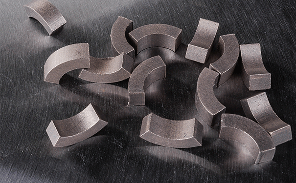 五种加工不同石材的金刚石刀头特点介绍 五种加工不同石材的金刚石刀头特点介绍