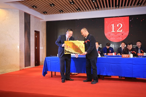 热烈祝贺湖北昌利董事长龙其准当选为鄂州市金刚石工具行业协会第二届会长 热烈祝贺湖北昌利董事长龙其准当选为鄂州市金刚石工具行业协会第二届会长