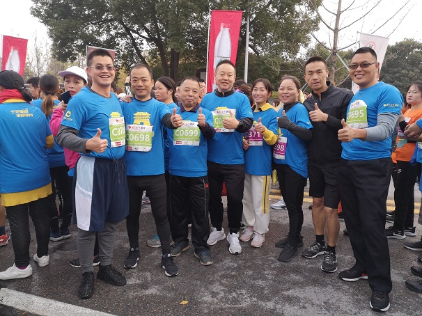 湖北昌利超硬材料有限公司组团参加2019鄂州国际半程马拉松比赛 湖北昌利超硬材料有限公司组团参加2019鄂州国际半程马拉松比赛